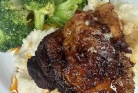Weeknight Juicy Chicken Thighs: Quick Flavorful Recipe