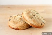 Homemade Cinnamon Raisin English Muffins: Soft & Fluffy Recipe