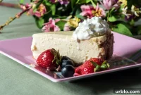 Low-Carb Cheesecake Recipe: Creamy Sugar-Free Dessert