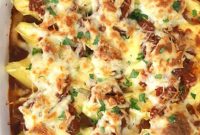 Creamy Cheese-Stuffed Pasta Shells with Marinara Bake