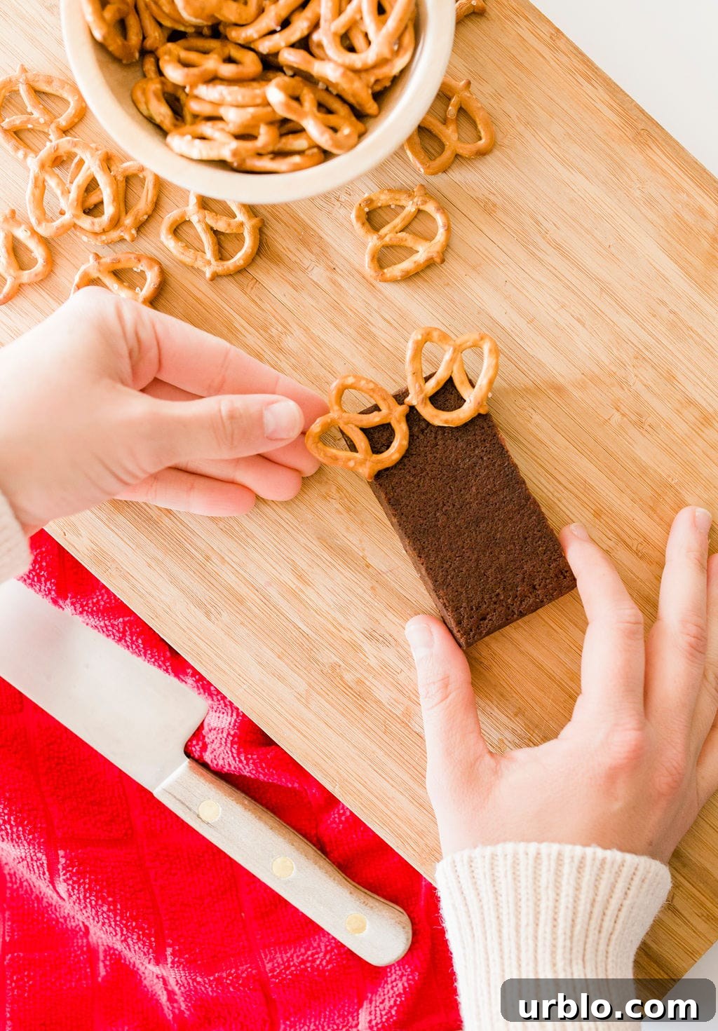 pretzels on brownies