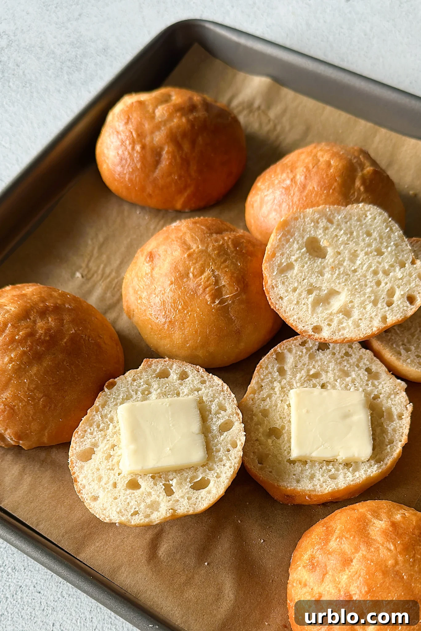 Cottage cheese buns.