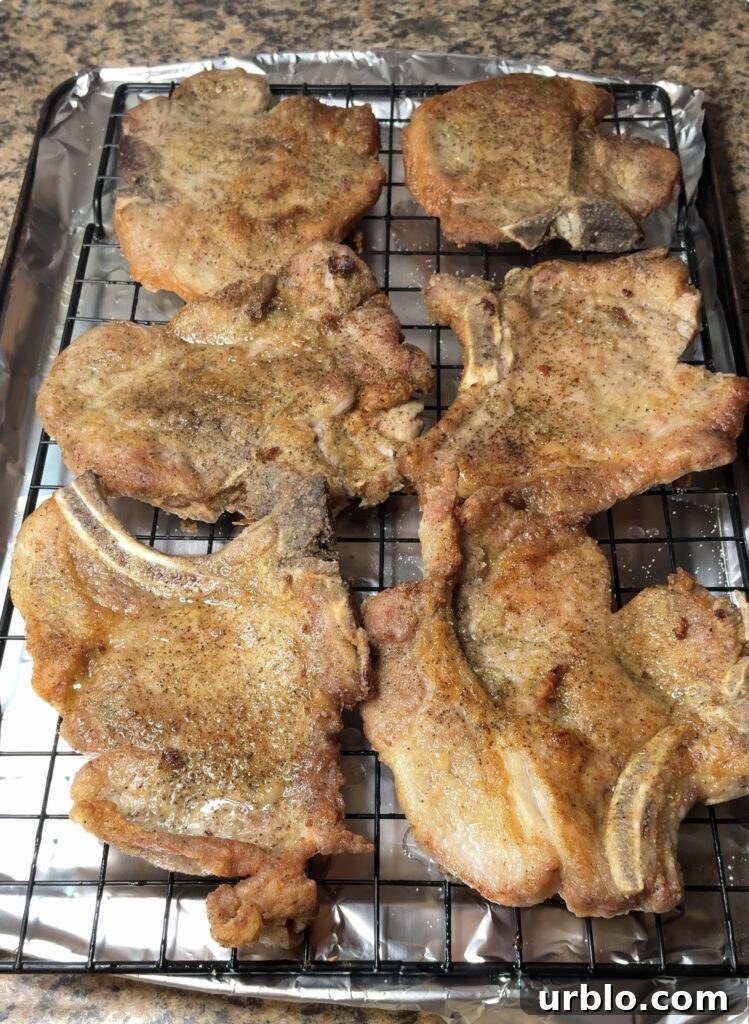 Crispy Fried Pork Chops with Homemade Pan Gravy 11 fried pork chops