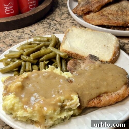 Crispy Fried Pork Chops with Homemade Pan Gravy 19 Fried Pork Chops with Homemade Pan Gravy