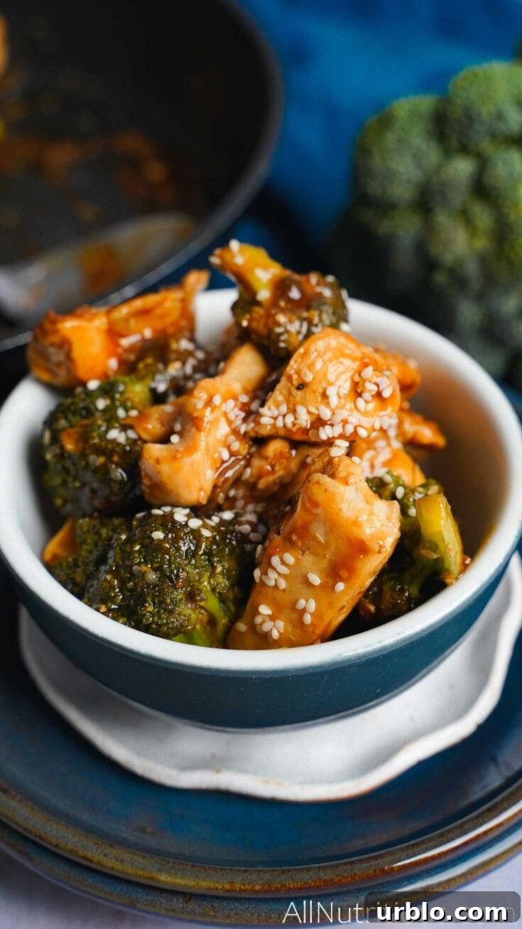 21 Spring High-Protein Low-Carb Dinners Under 450 Calories 10 Keto Chicken and Broccoli Stir Fry