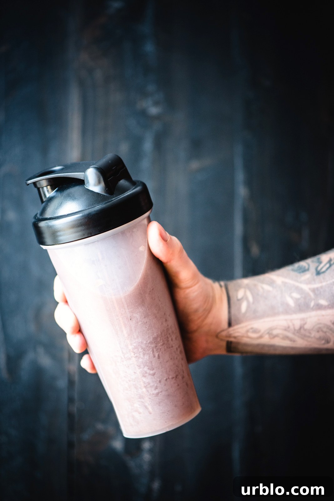 Learn how to choose the best protein powder for post-workout recovery, building muscle, and getting stronger. Not all are created equal!