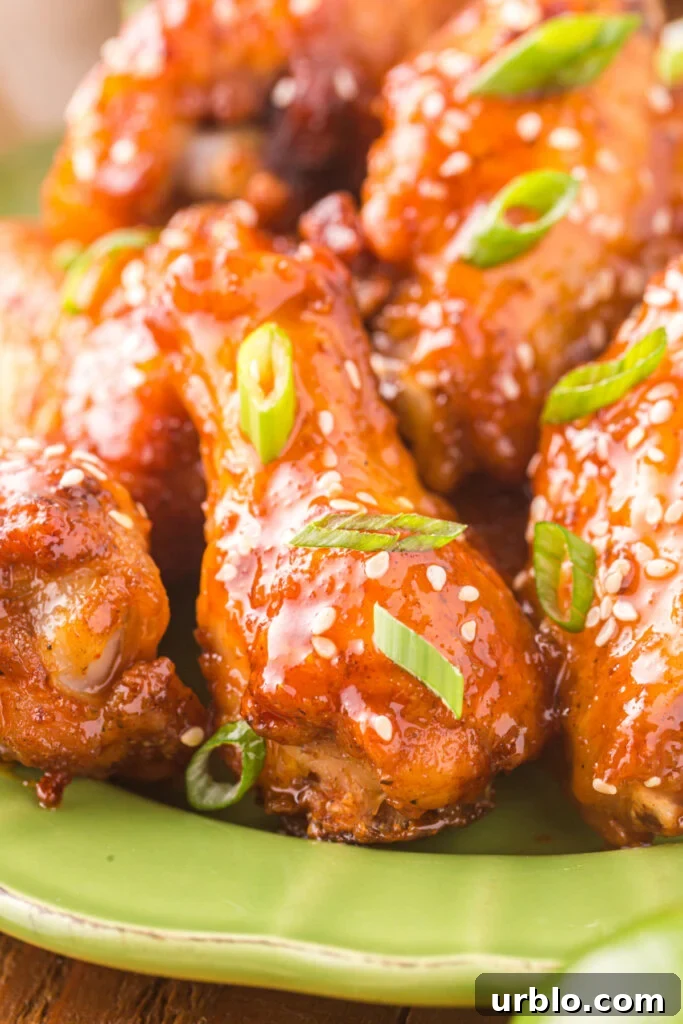closeup of a honey sriracha wing