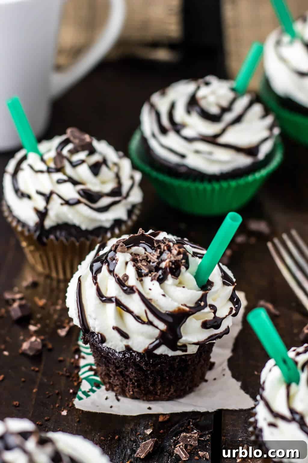 Copycat Starbucks Double Chocolate Chip Frappuccino CUPCAKES