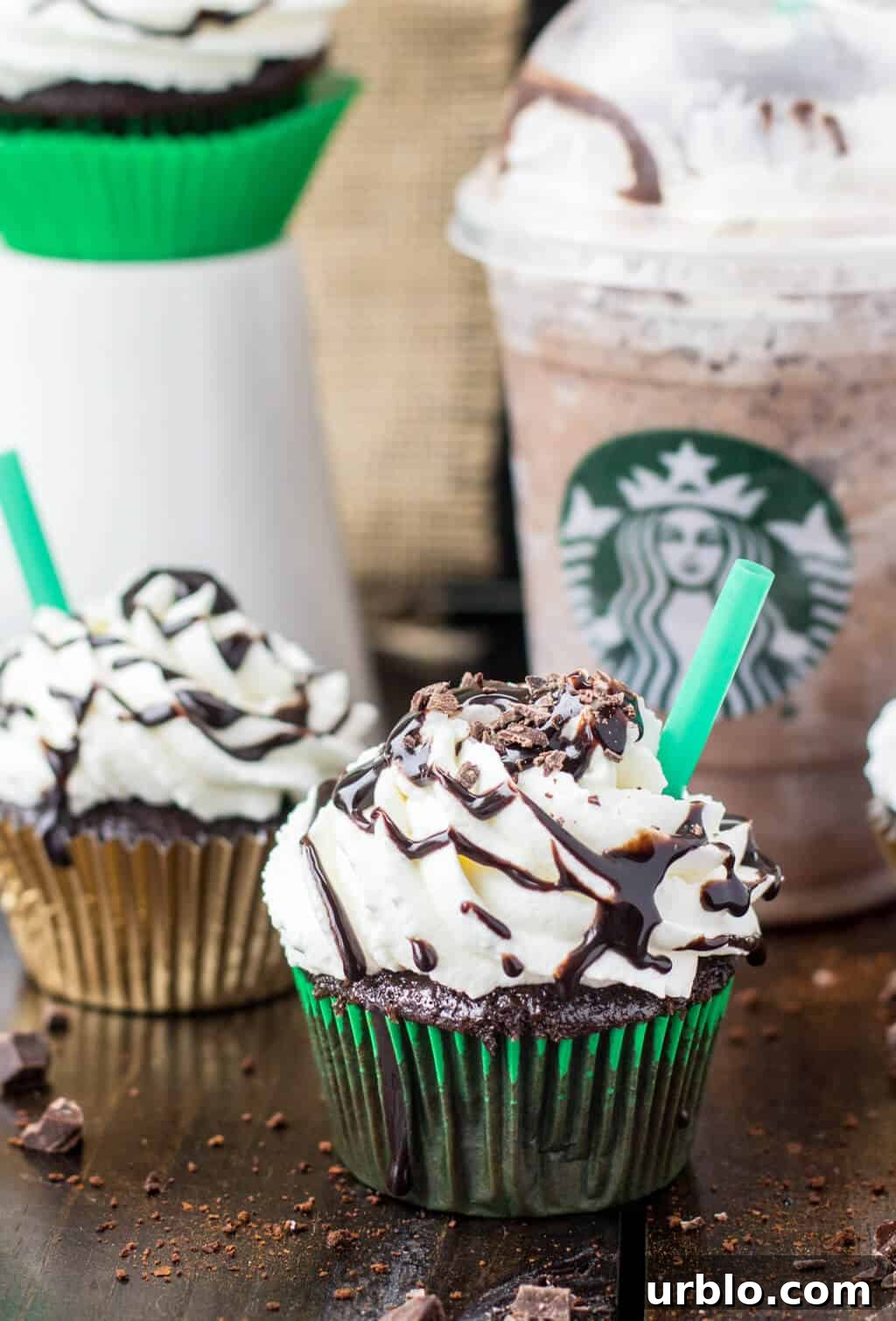 Copycat Starbucks Double Chocolate Chip Frappuccino CUPCAKES