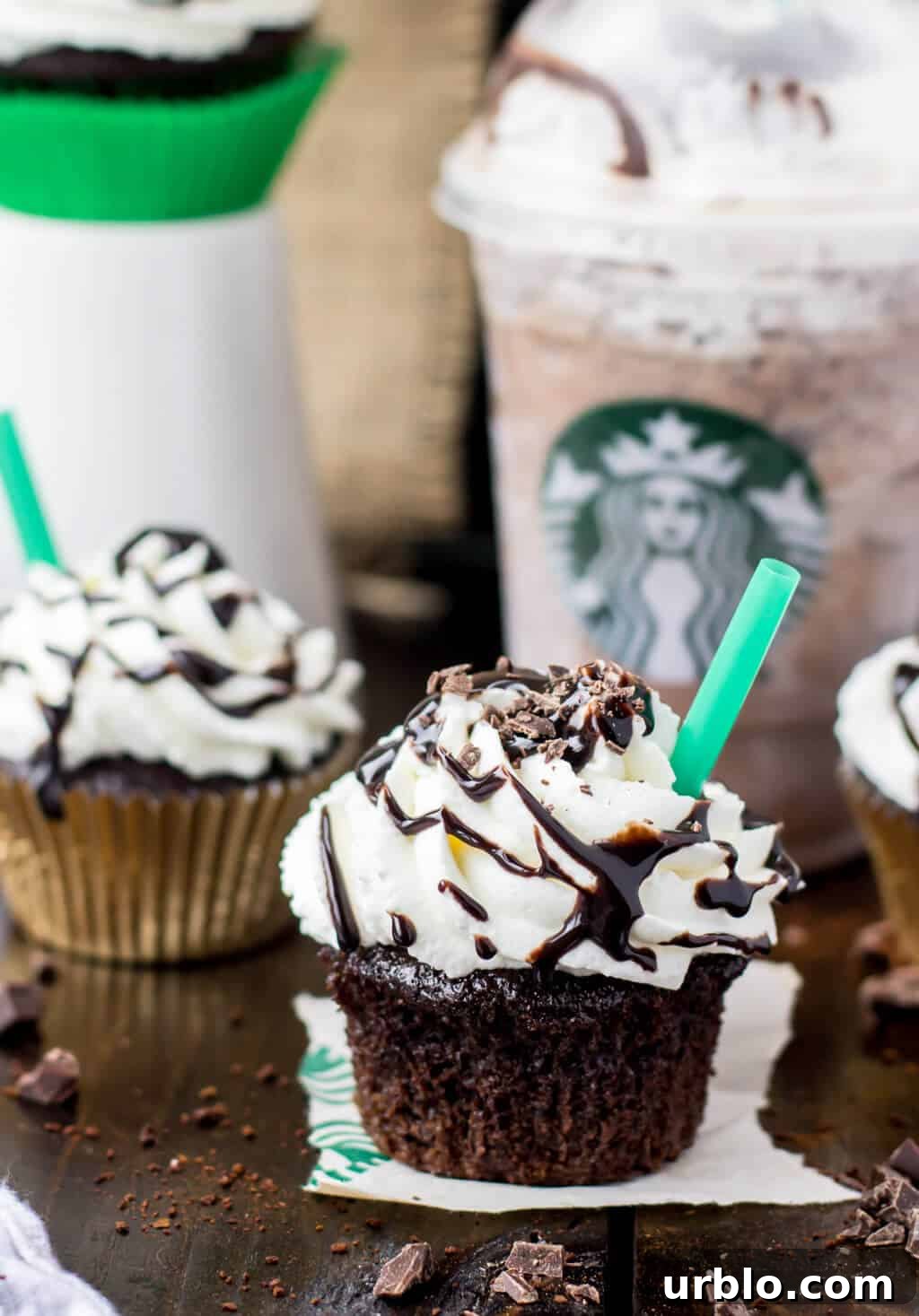 Copycat Starbucks Double Chocolate Chip Frappuccino CUPCAKES