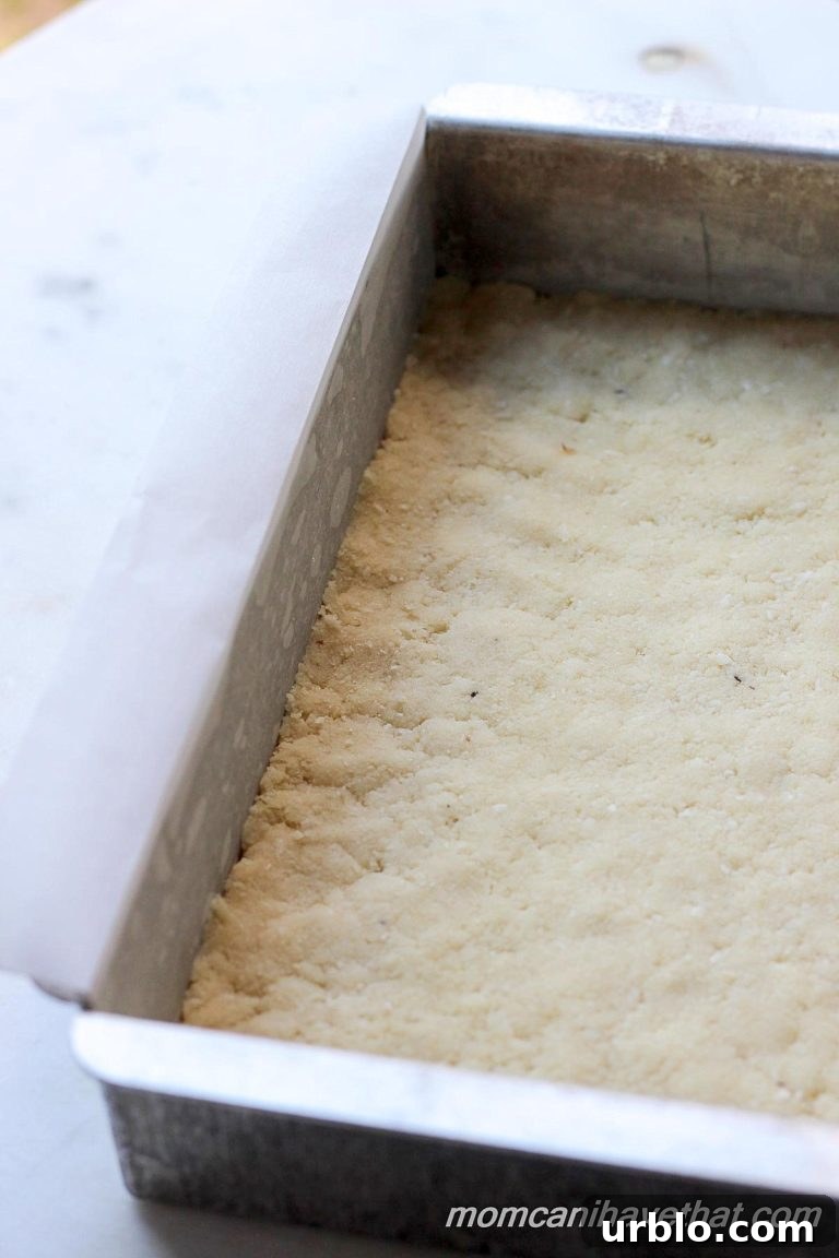 Low-Carb Shortbread Crust Recipe for Keto Desserts 2 This basic shortbread crust is easy to make requiring only a few minutes of time. Get that elusive 'tastes like the real thing' flavor in your Low Carb baked goods. | Low Carb, Gluten-free, Casein-Free. THM-S | lowcarbmaven.com