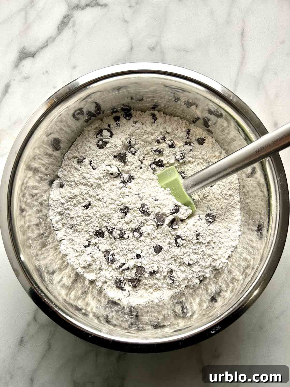 dry ingredients mixed in bowl